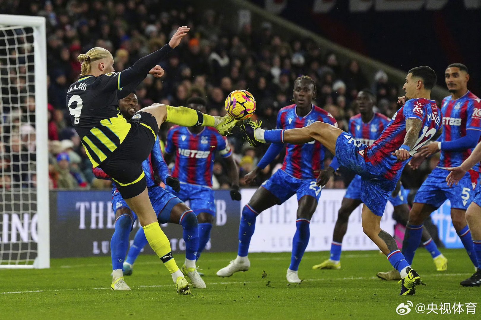 曼联逆转德国，蒂亚戈点燃赛场