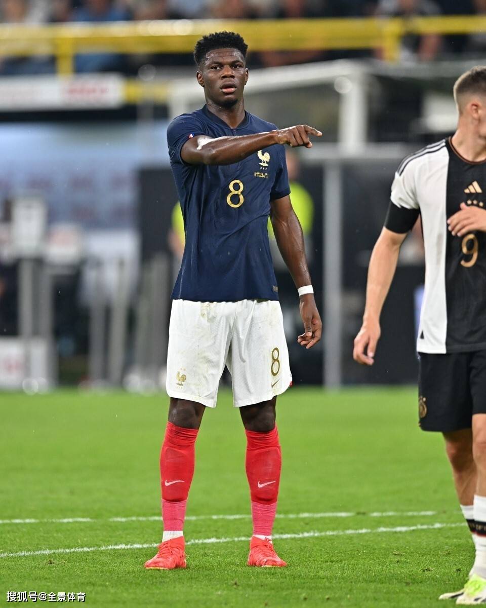 法国队力克日本队,郑思维状态火热 法国队力克日本队,郑思维状态火热