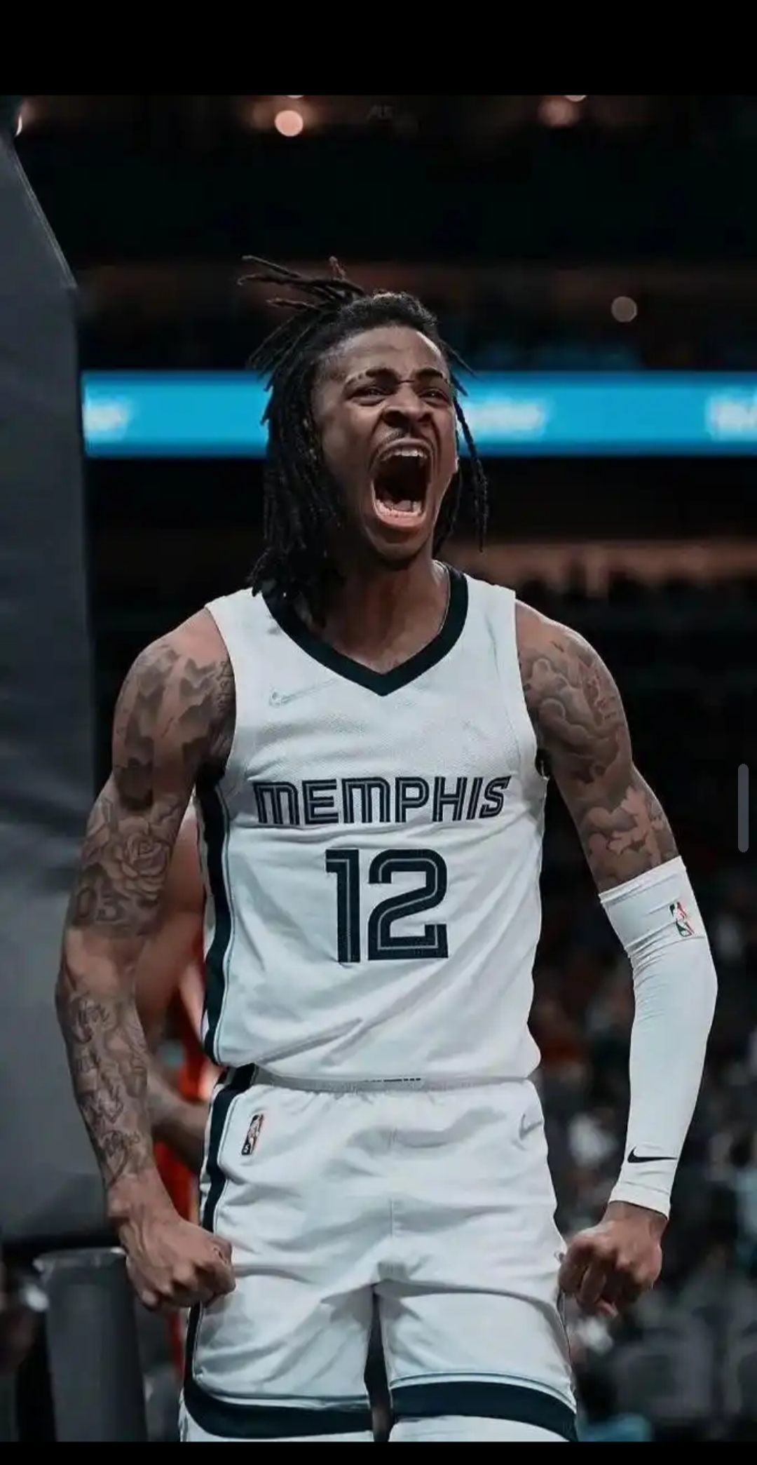 上海队轻取76人,莫兰特点燃赛场 上海队轻取76人,莫兰特点燃赛场