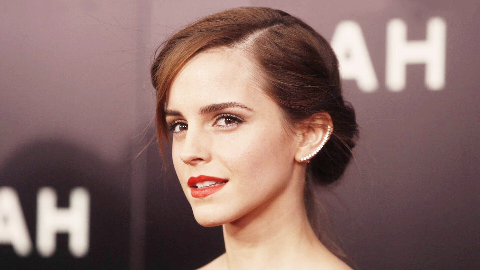 关键先生武切维奇！篮网惊险过关，淘汰赛首轮击败灰熊