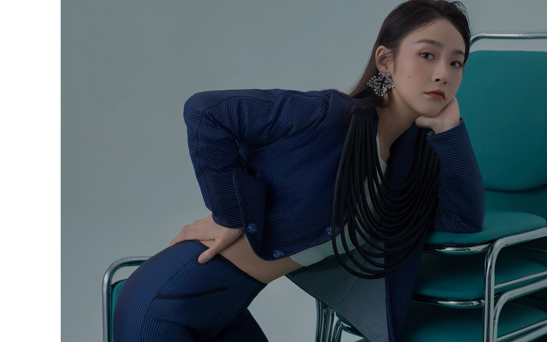 欧陆双星夜，里昂绝地逆转与意甲莱万的统治表演