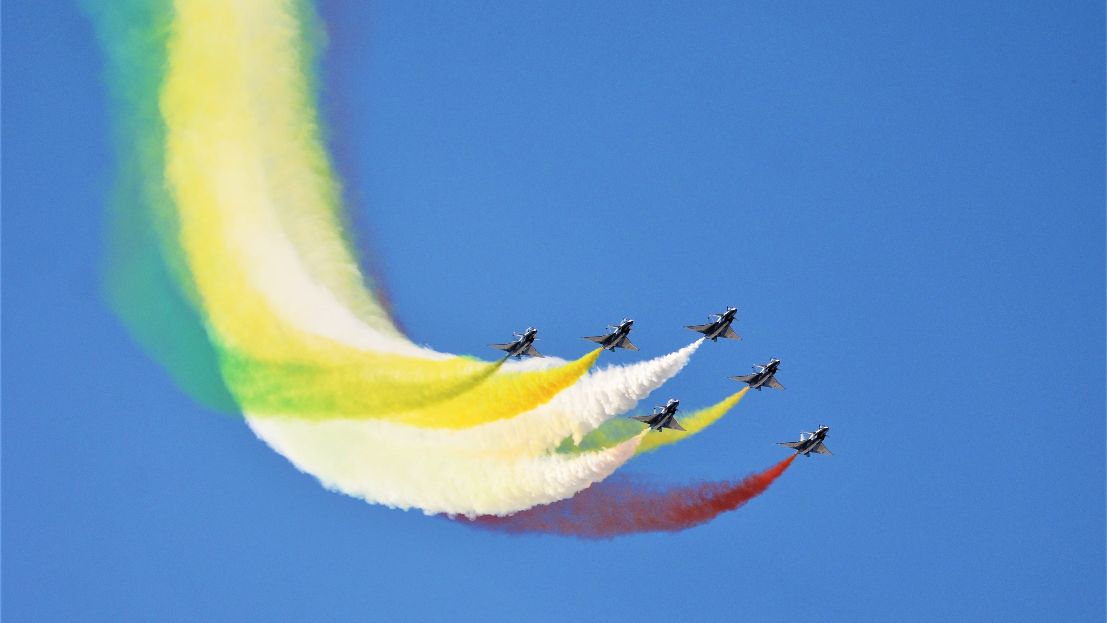 当紫金风暴掠过鹏城，马克西的西决接管与篮球文明的渡海