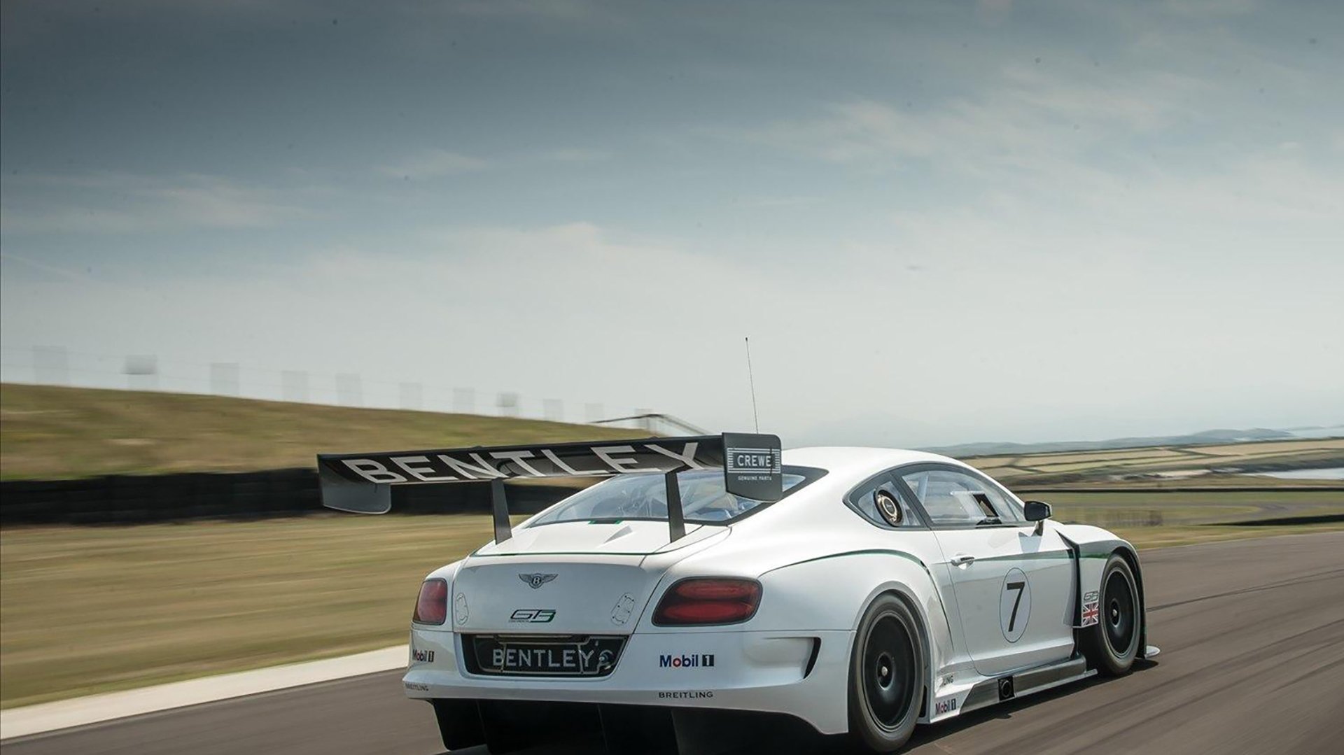 跨界共振，内马尔爆发、牙买加田径争冠与勒沃库森逆袭—体育精神的三位一体